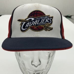 Cleveland Cavaliers Fitted Hat (7 1/4)
